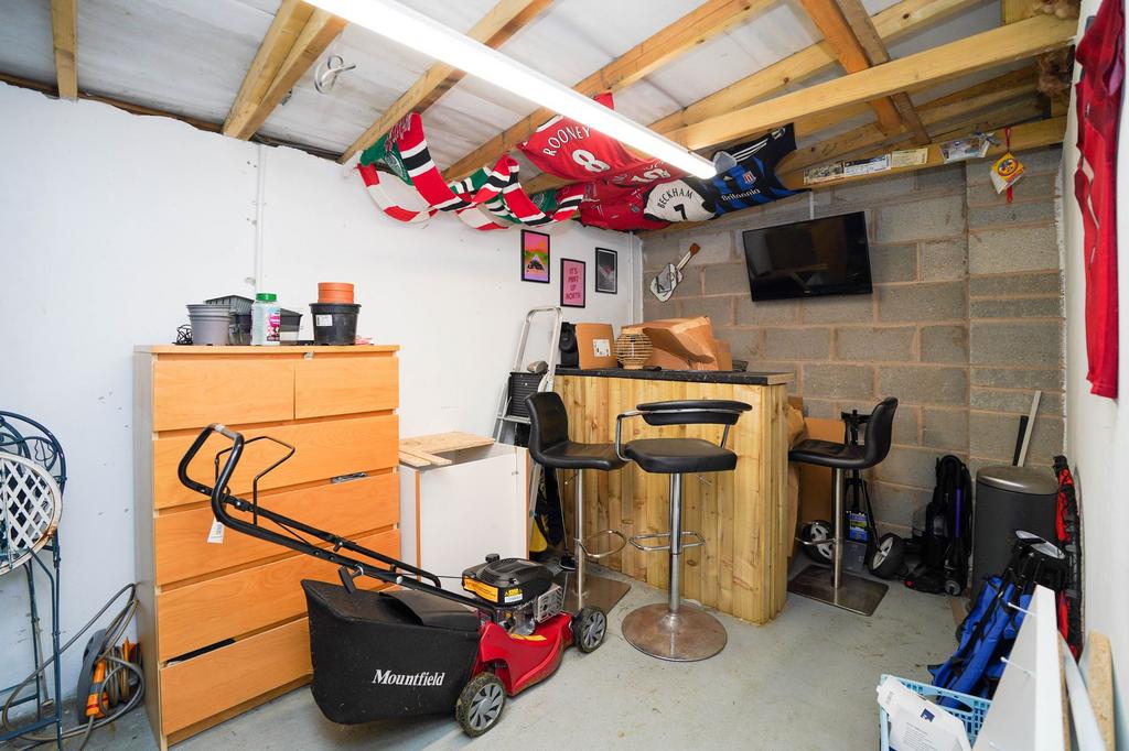 Shed