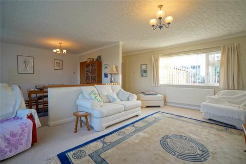 3 bedroom bungalow for sale, Melrose Close, Thurcroft, Rotherham, South Yorkshire, S66