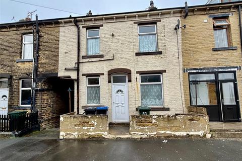 2 bedroom terraced house for sale, Halstead Place, Bradford, West Yorkshire, BD7