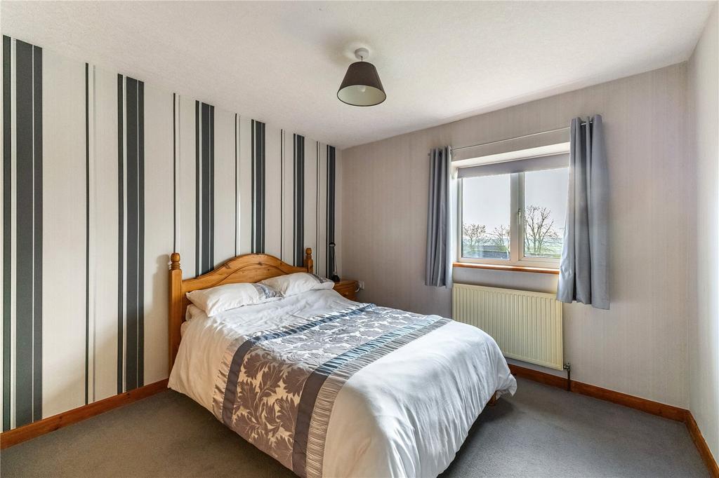 Ensuite Bedroom 3