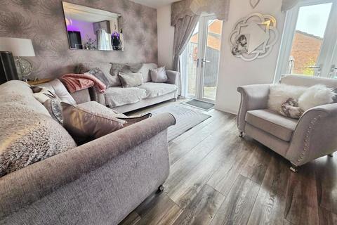undefined, Murphy Close, Crook