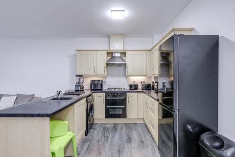 2 bedroom flat for sale, Wardley Street, Wigan WN5