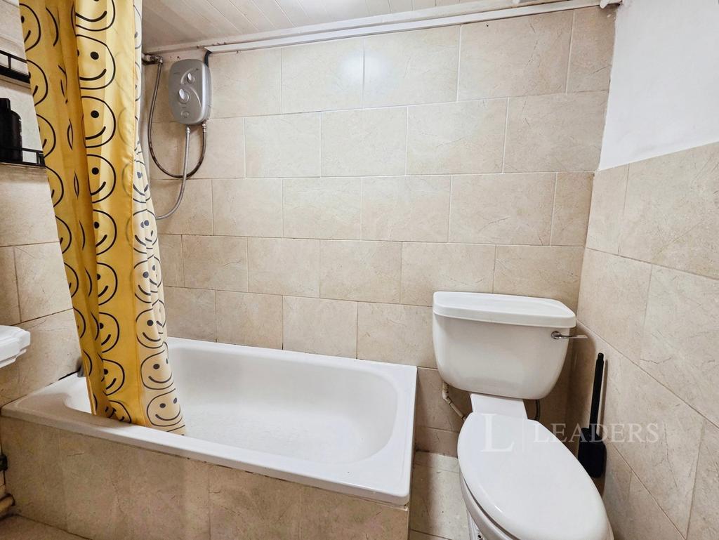 En-Suite Shower