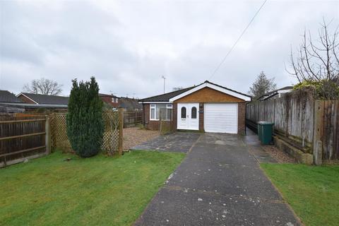 undefined, Summersvere Close, Crawley