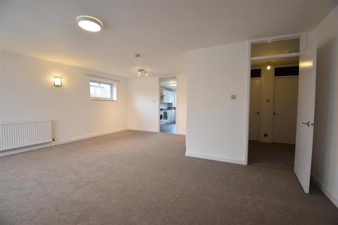 undefined, Summersvere Close, Crawley