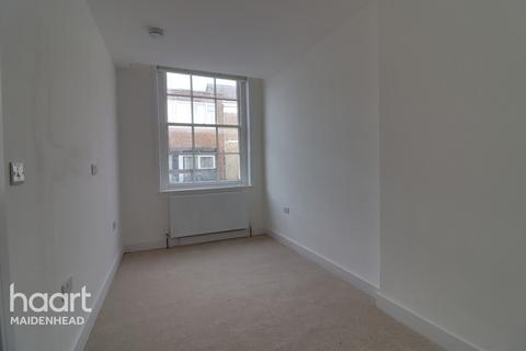 undefined, High Street, MAIDENHEAD