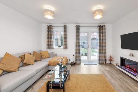 2 bedroom semi-detached house for sale, Maple Way, Ely CB7