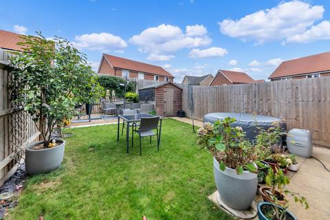 2 bedroom semi-detached house for sale, Maple Way, Ely CB7