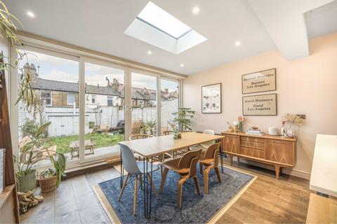 4 bedroom house for sale, Goodrich Road, London SE22