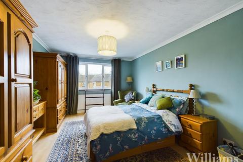 undefined, Lower Green, Aylesbury HP18
