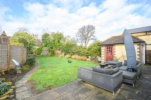 undefined, Kings Road, Walton-on-Thames, KT12