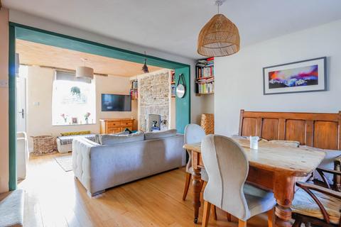 2 bedroom terraced house for sale, Railway Terrace, Pontypridd
