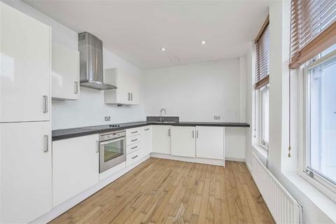 1 bedroom flat for sale, Cavendish Road, London SW12