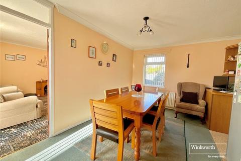 2 bedroom bungalow for sale, Bluebell Close, Highcliffe, Dorset, BH23