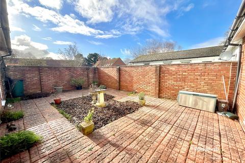 2 bedroom bungalow for sale, Bluebell Close, Highcliffe, Dorset, BH23