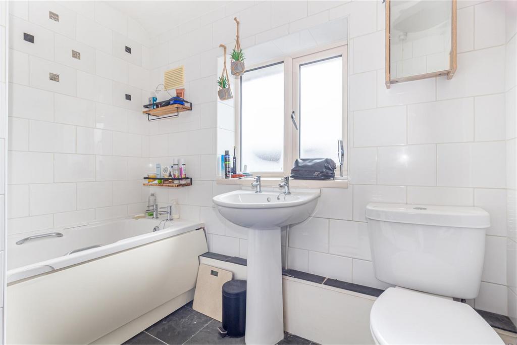 Bathroom-1.jpg