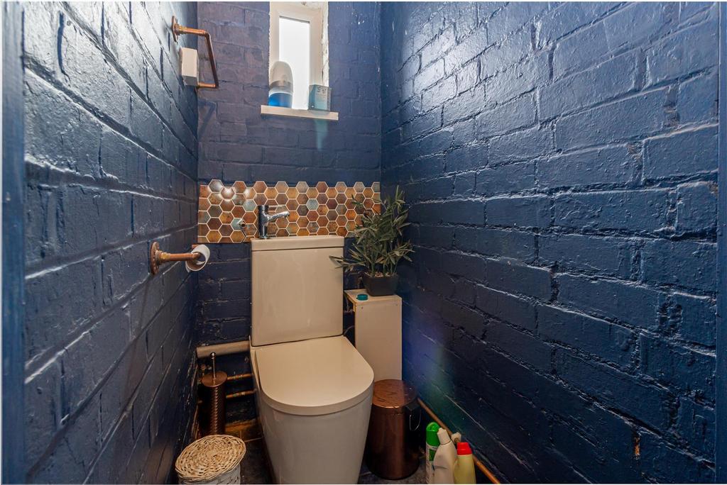 WC.jpg