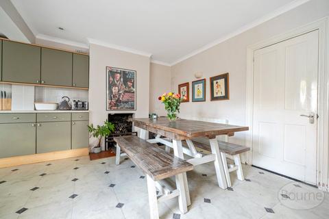 undefined, College Street, Petersfield, Hampshire, GU31