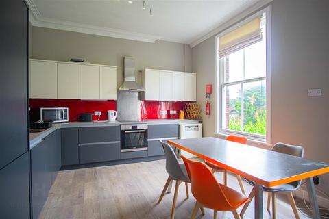 4 bedroom house to rent, 4-Bed House to Let on Higher Bank Road, Fulwood, Preston