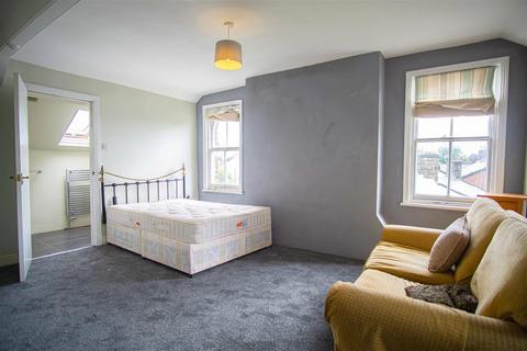 4 bedroom house to rent, 4-Bed House to Let on Higher Bank Road, Fulwood, Preston