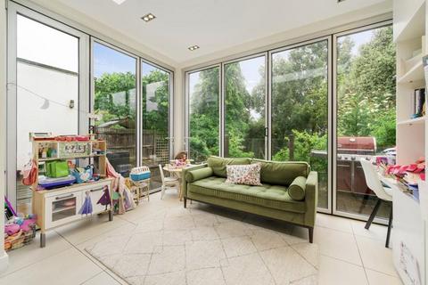 undefined, Hocroft Road, London, NW2