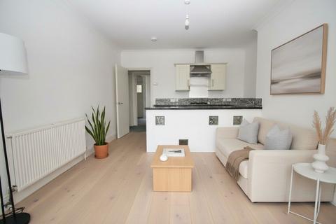 2 bedroom flat for sale, Old Shoreham Road, Brighton, BN1