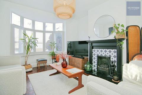 3 bedroom terraced house for sale, Somerset Road, Pudsey, Leeds