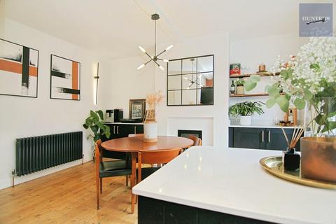 3 bedroom terraced house for sale, Somerset Road, Pudsey, Leeds