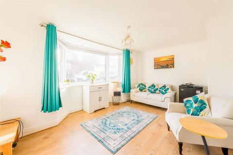 3 bedroom end of terrace house for sale, Broomfield Drive, Portslade, Brighton