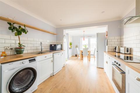 3 bedroom end of terrace house for sale, Broomfield Drive, Portslade, Brighton