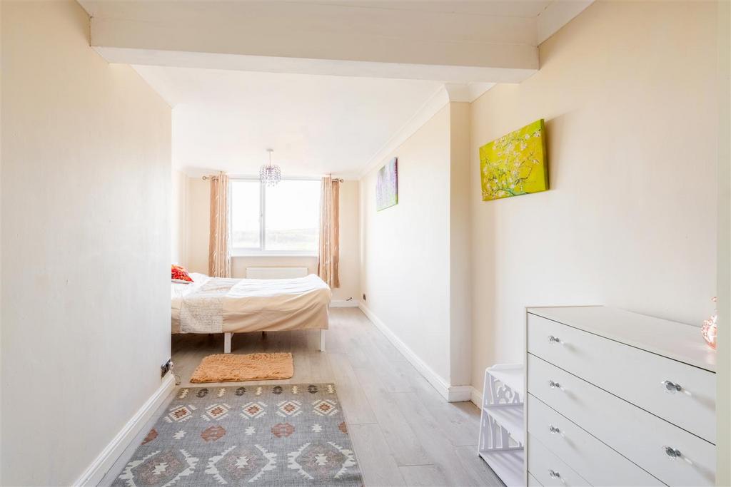 45 Broomfield Drive-15.jpg