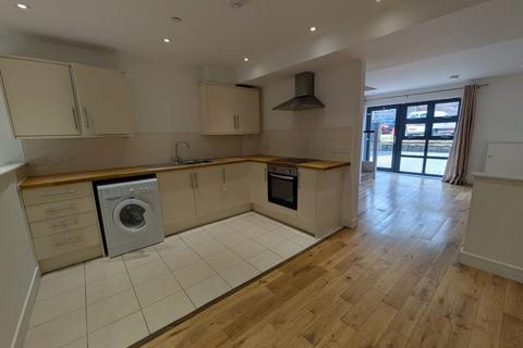 undefined, Mill Hill Road, Cowes, Isle of Wight