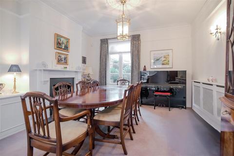 5 bedroom terraced house for sale, Rectory Road, Barnes