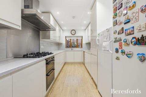undefined, Avon Road, Upminster, RM14