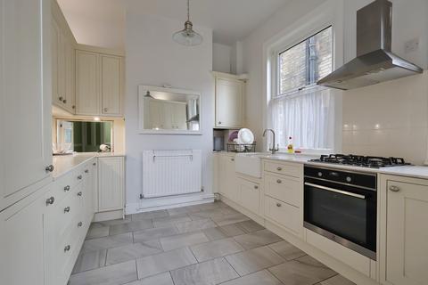 4 bedroom detached house for sale, High Street, Arlesey