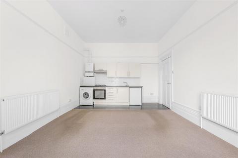 undefined, Howden Road, South Norwood, SE25