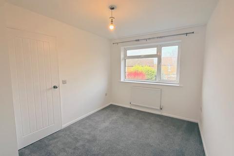 undefined, Avondale, Ash Vale, GU12