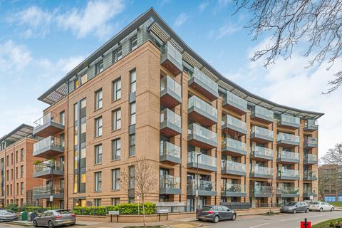2 bedroom flat for sale, Fairbourne Road, Clapham, London, SW4