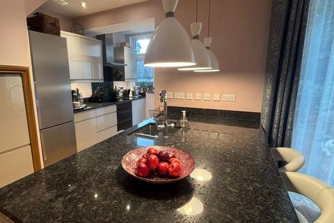3 bedroom semi-detached house for sale, Dunstable Close, Harold Hill RM3