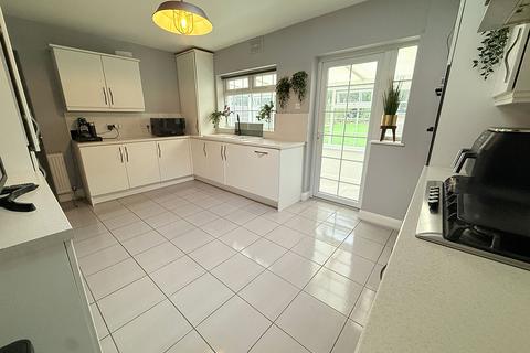 3 bedroom semi-detached house for sale, Sutton Road, Walsall WS5