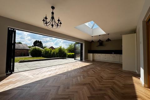 undefined, Moor Lane, Bolsover, Chesterfield, S44 6EP