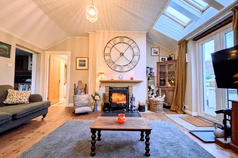 3 bedroom semi-detached bungalow for sale, Newton Abbot, TQ12