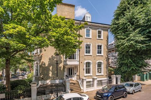 2 bedroom flat for sale, Tregunter Road, London SW10