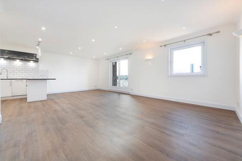 2 bedroom flat to rent, Homer Drive, London E14