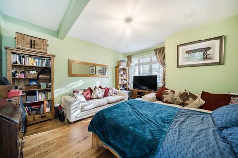 4 bedroom semi-detached house for sale, Wise Lane, London NW7