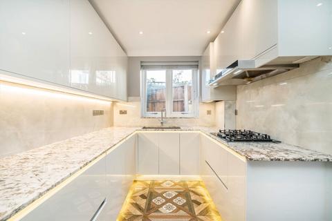 undefined, Lilac Gardens, LONDON W5
