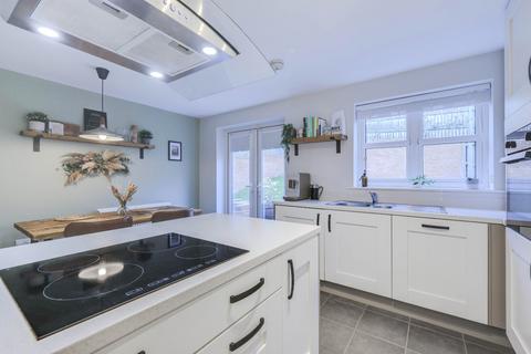 undefined, Cherry Tree Fold, Farsley, Pudsey, West Yorkshire, LS28