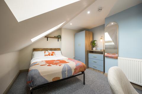 7 bedroom semi-detached house to rent, 27, Norreys Road OX11