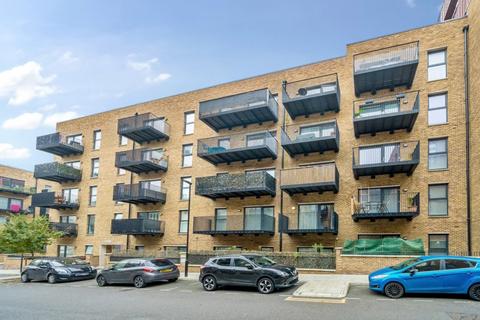 4 Rolfe Terrace London SE18