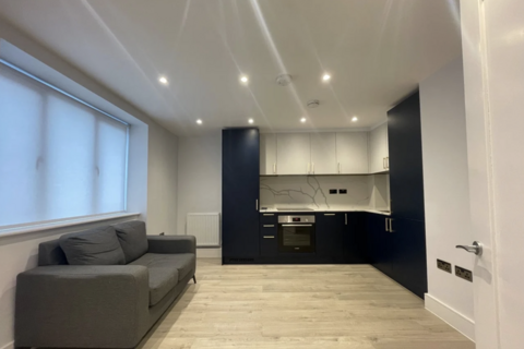 1 bedroom flat to rent, Haydons Road, London SW19